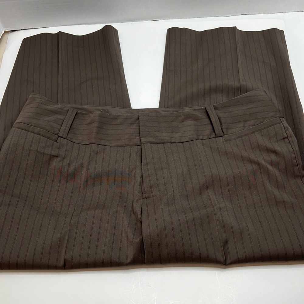 Mossimo Stretch Crop Dress Pants Brown Pinstriped Size 10
